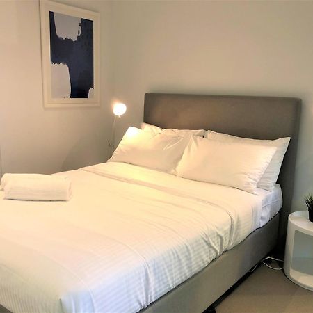 Readyset Apartments At Madison ملبورن المظهر الخارجي الصورة