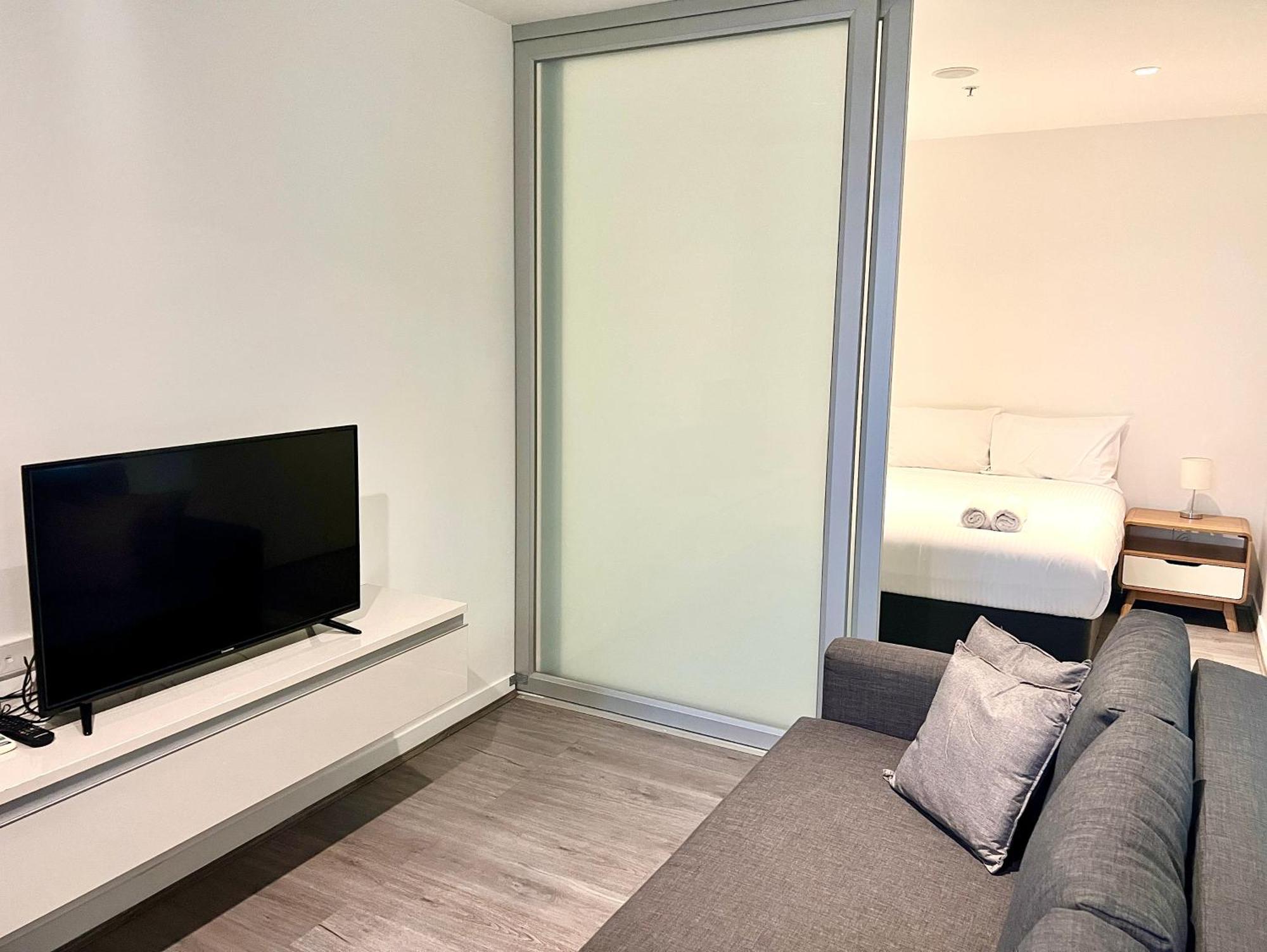 Readyset Apartments At Madison ملبورن المظهر الخارجي الصورة